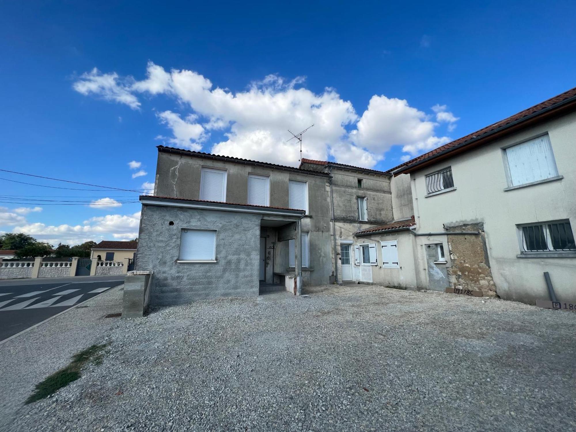 180A - Duplex T2 Tout Confort Du Gond - 45 M2 Le Gond-Pontouvre Exteriér fotografie